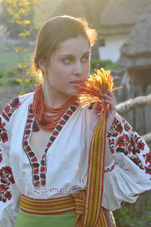 161644 - Mariya Idade: 33 - Ucrânia