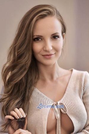 210229 - Tatiana Idade: 35 - Ucrânia