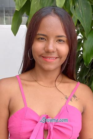213235 - Natalia Idade: 20 - Colômbia