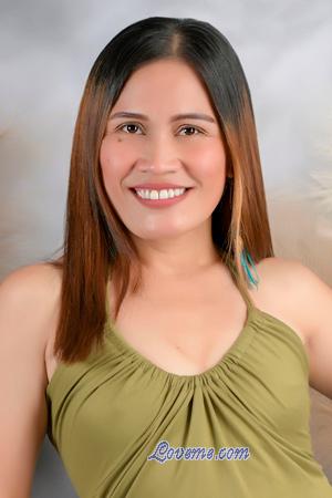 218262 - Julie Ann Idade: 35 - As Filipinas
