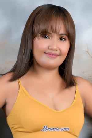 218476 - Hanlien Elissa Idade: 26 - As Filipinas
