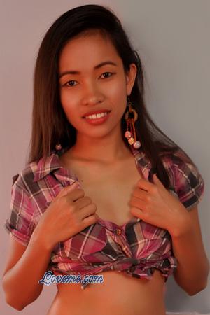 153618 - Odelia Idade: 33 - As Filipinas
