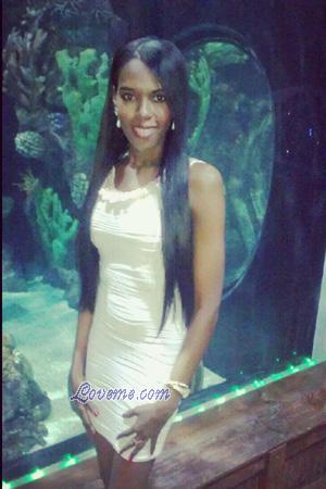 161369 - Brenda Idade: 35 - Dominican Republic