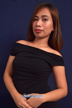 181344 - Riza Idade: 30 - As Filipinas
