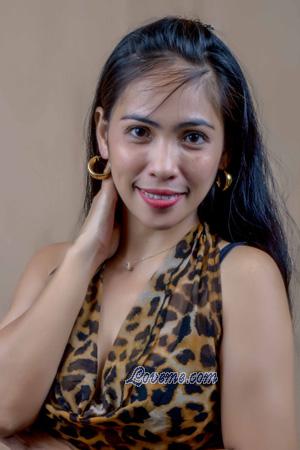 211797 - Loraine Idade: 32 - As Filipinas
