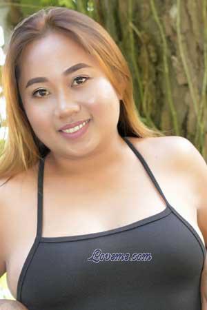 213241 - Darlyn Beryl Idade: 25 - As Filipinas
