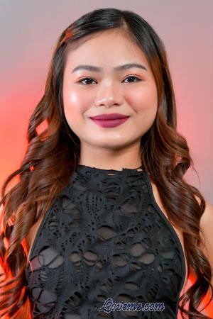 223852 - Jeramae Idade: 19 - As Filipinas
