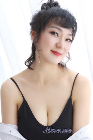 224018 - Miya Idade: 42 - China