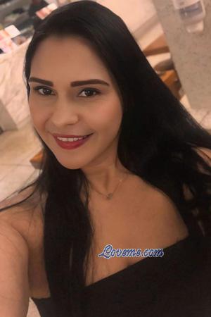 224149 - Sandra Idade: 39 - Colômbia