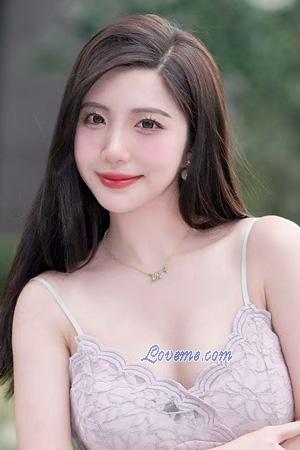 224316 - Ruoting Idade: 27 - China
