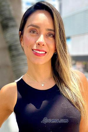 224481 - Lina Idade: 38 - Colômbia