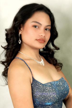 224517 - Angelie Idade: 22 - As Filipinas
