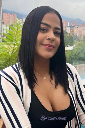 224717 - Luisa Idade: 38 - Colômbia
