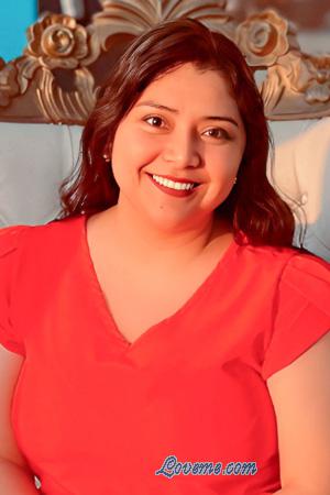 224908 - Kimberly Idade: 31 - Peru
