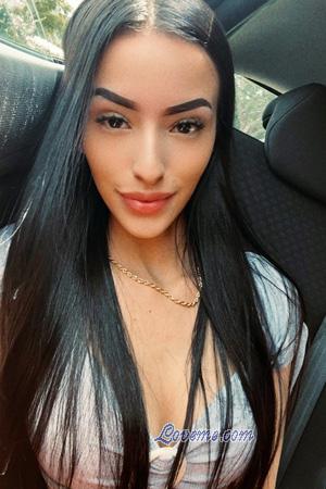 225187 - Nicole Idade: 20 - Costa Rica