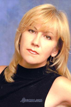 51680 - Ludmila Idade: 44 - Russia