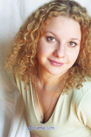 53109 - Alina Idade: 28 - Ucrânia