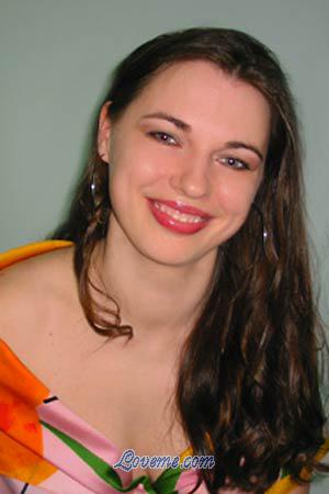 65729 - Svetlana Idade: 34 - Russia