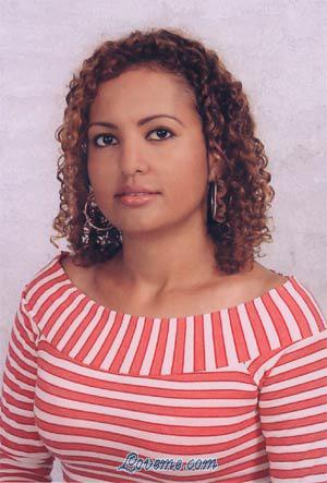 69326 - Marling Idade: 31 - Colômbia