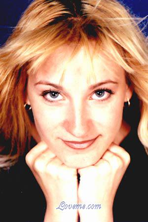 73985 - Olga Idade: 26 - Ucrânia