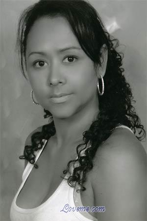 81550 - Dora Idade: 38 - Colômbia