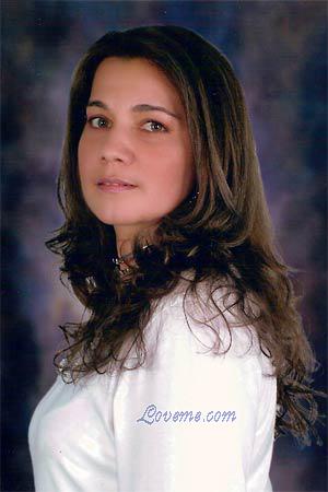 83013 - Martha Elena Idade: 42 - Colômbia