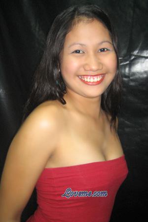 84048 - Honeylyn Idade: 21 - As Filipinas
