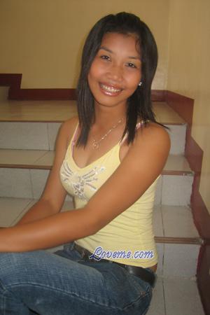 85657 - Janelyn Idade: 25 - As Filipinas
