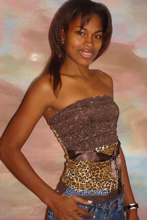 86785 - Tatiana Idade: 27 - Colômbia