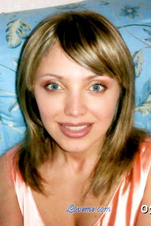 86886 - Polina Idade: 32 - Russia