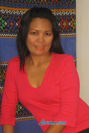 88528 - Arlene Idade: 42 - As Filipinas
