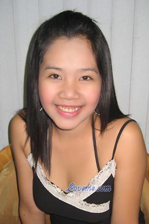 89414 - Stephanie Idade: 25 - As Filipinas
