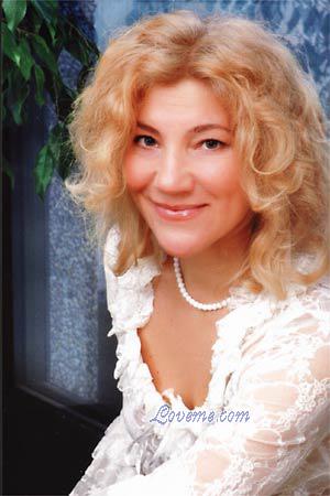 92432 - Tatiana Idade: 48 - Russia