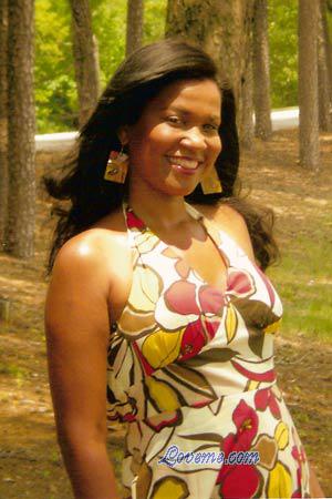 98236 - Nancy Idade: 40 - Colômbia